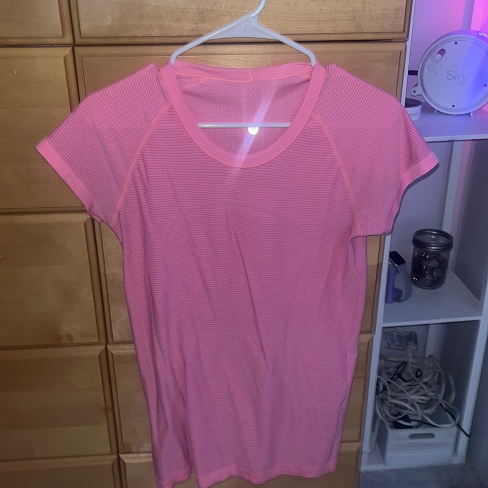 pink swiftly tech lululemon